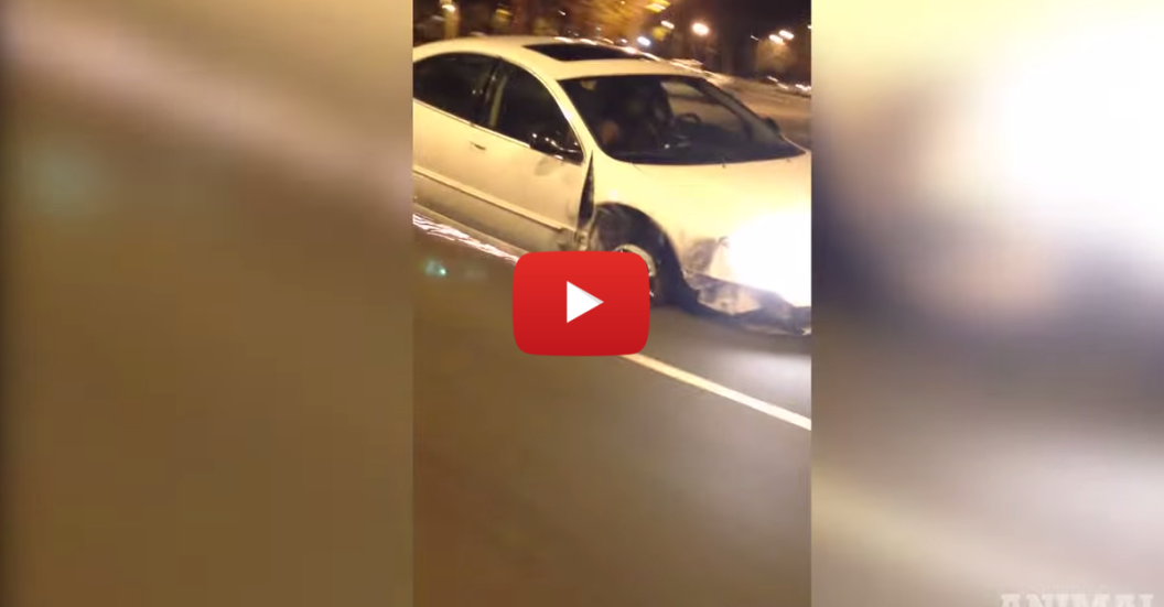 no tire and sparks flying don't stop this driver