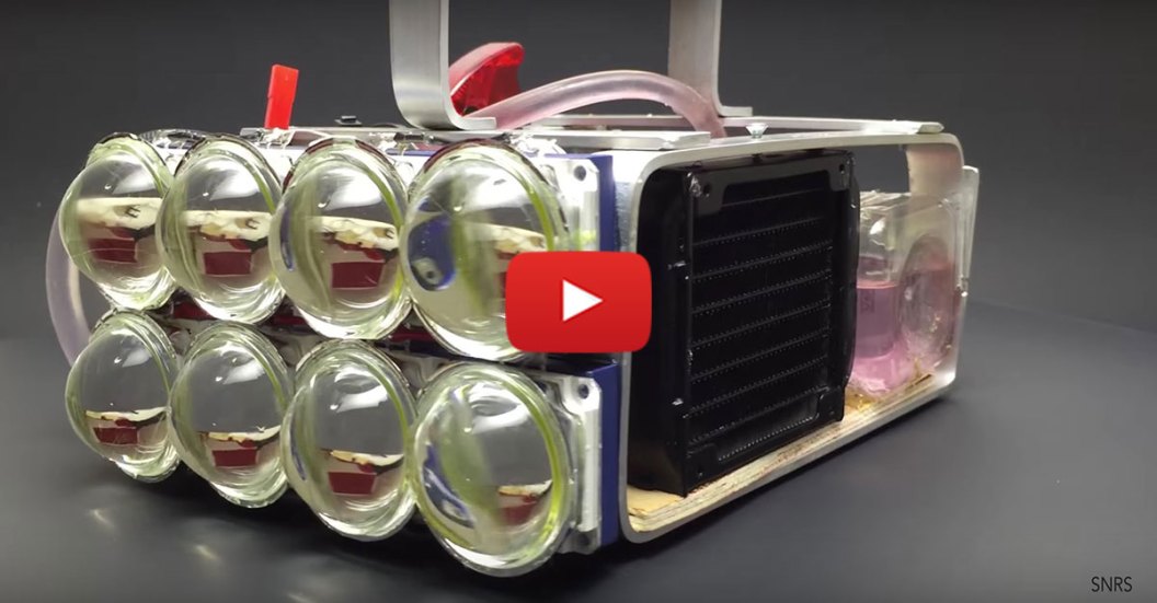 insane-100000-watercooled-flashlight