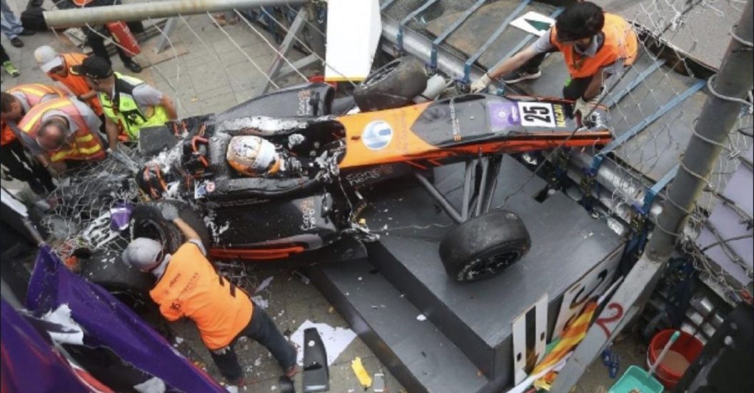 F3 crash