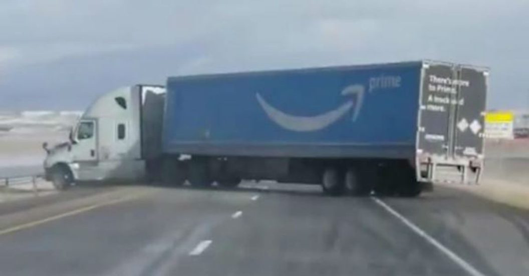 truck crash colorado