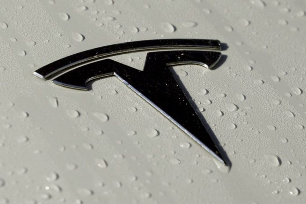 tesla logo