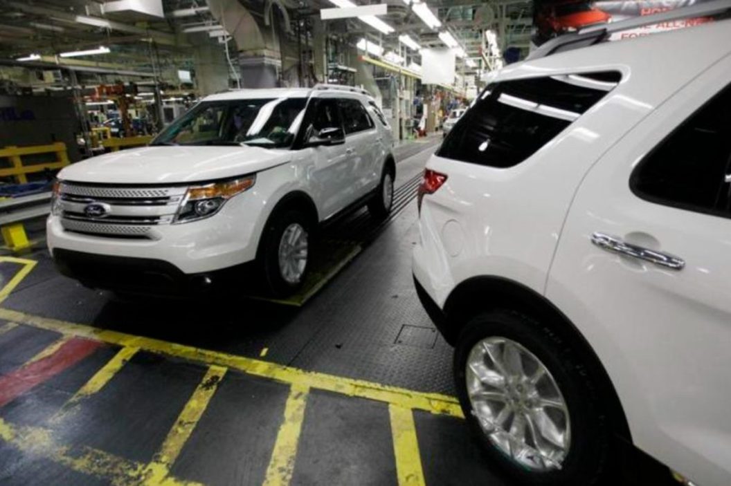 ford explorers