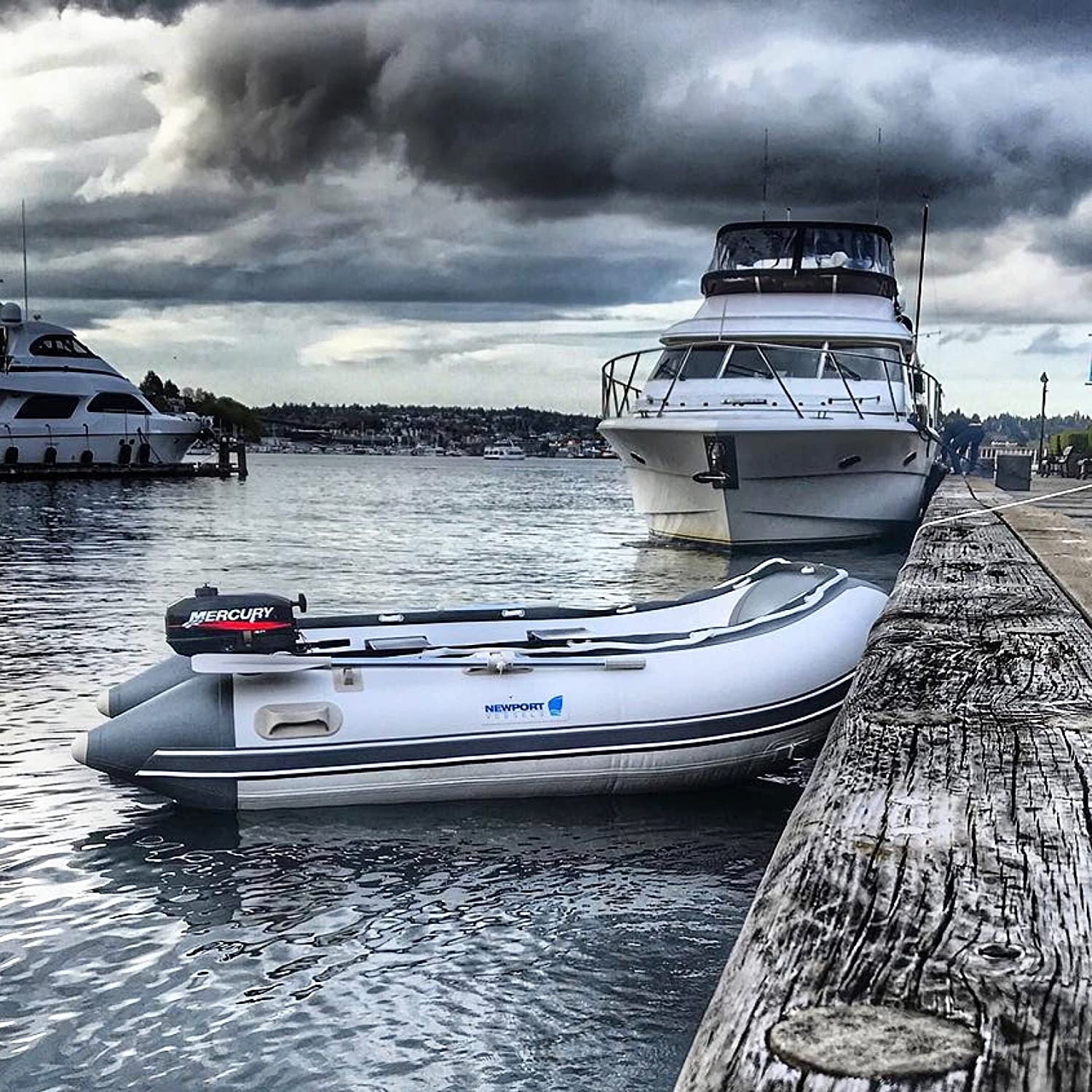 Newport Vessels 20M1000017 8-Feet 10-Inch Dana Inflatable Sport Tender Dinghy Boat - USCG Rated (White/Gray)